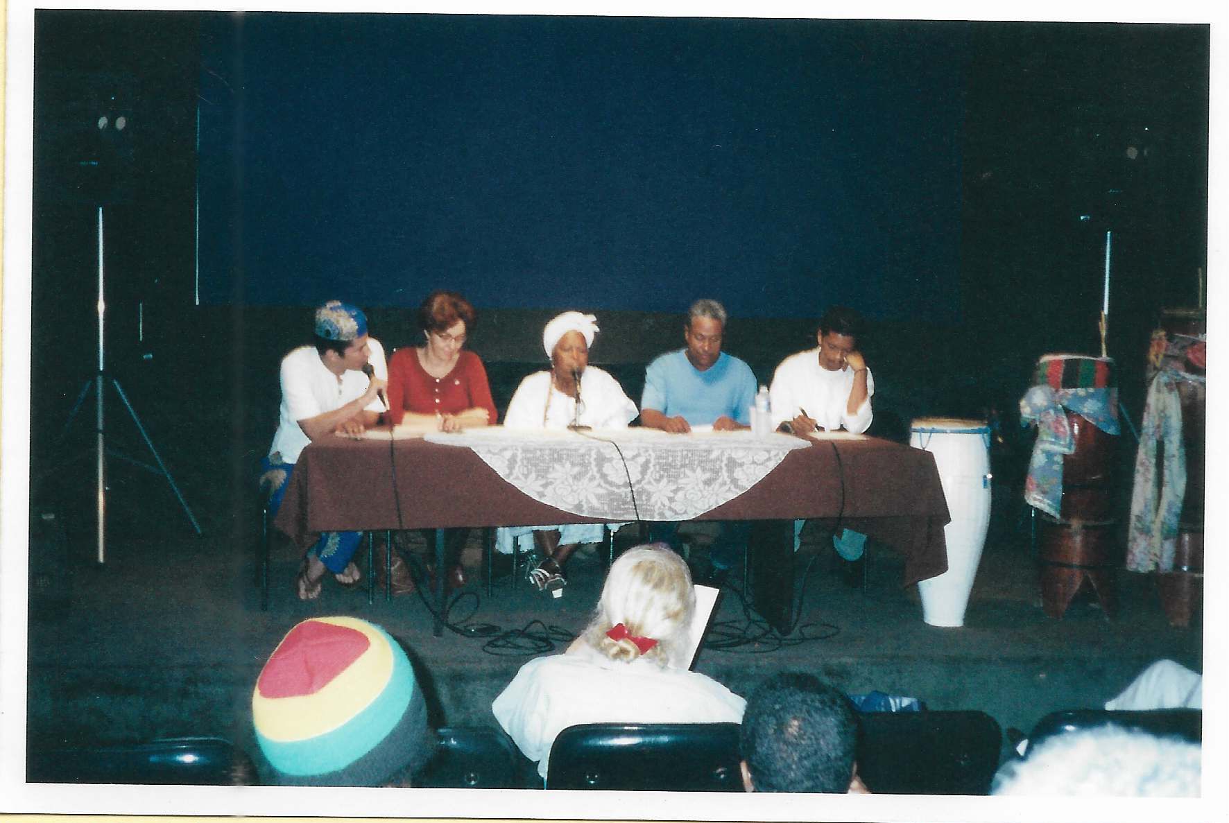 Mesa de debate com a saudosa Mãe Beata de Yemanjá
