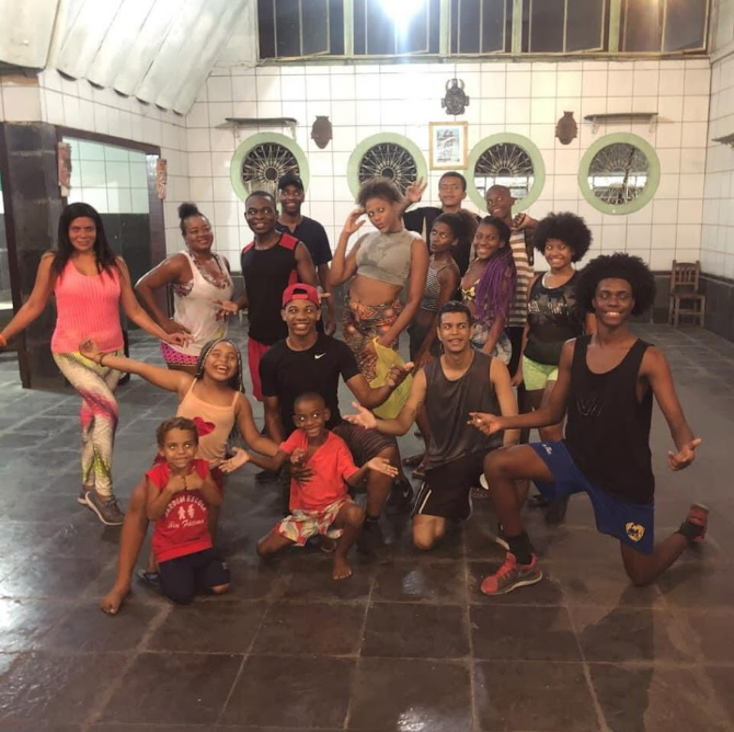 Turma de Samba no Pé com Yago — grupo