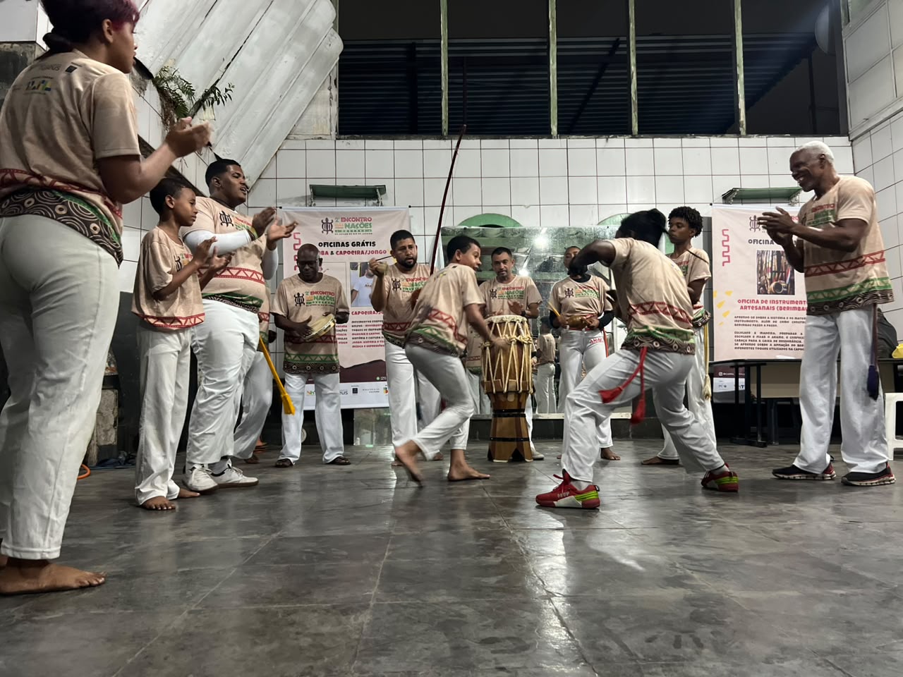 Oficina de Capoeira com Mestre Ping-Pong da ANAC