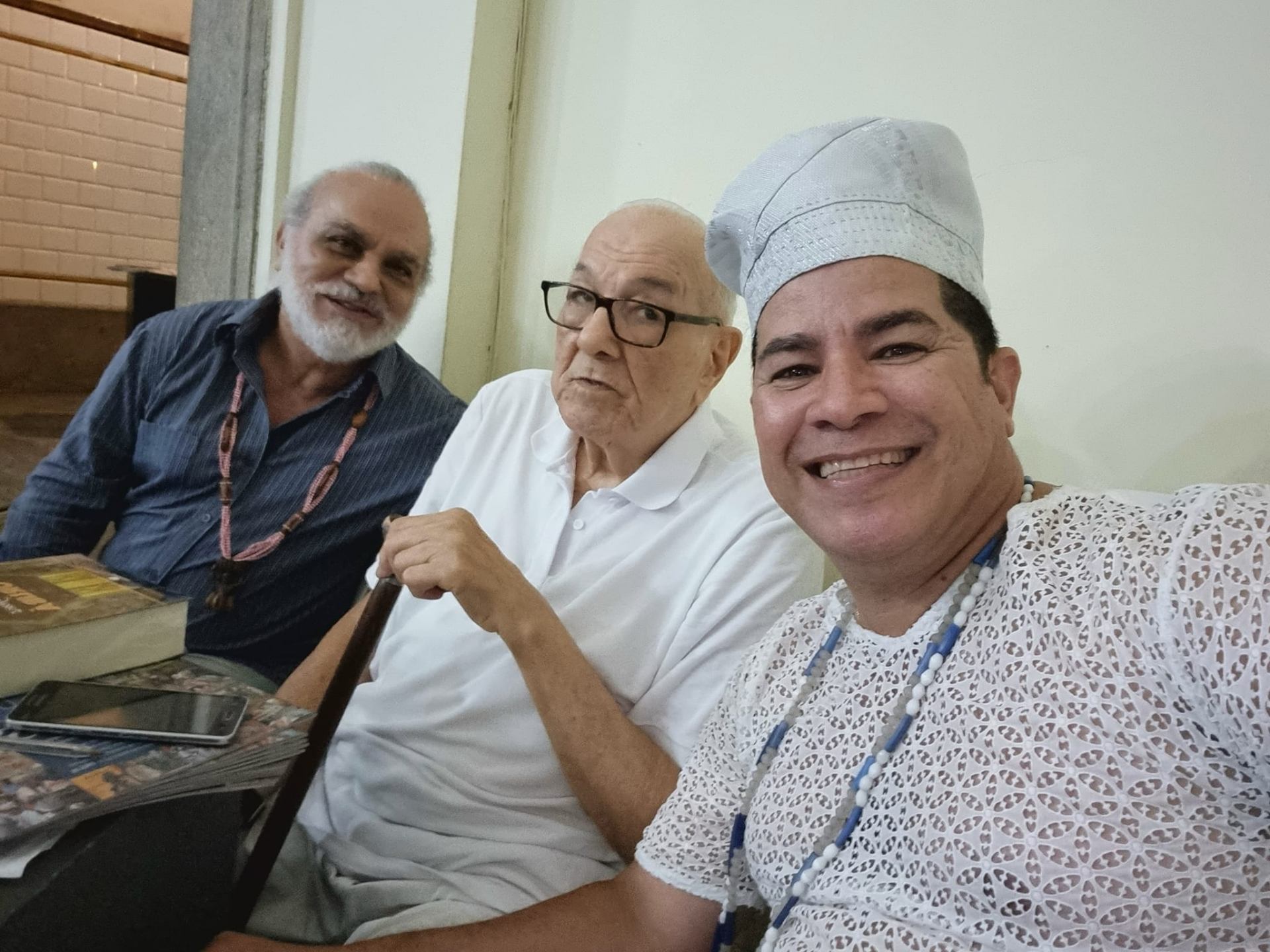 Marcelo Fritz com mestres no Centro de Ensino
